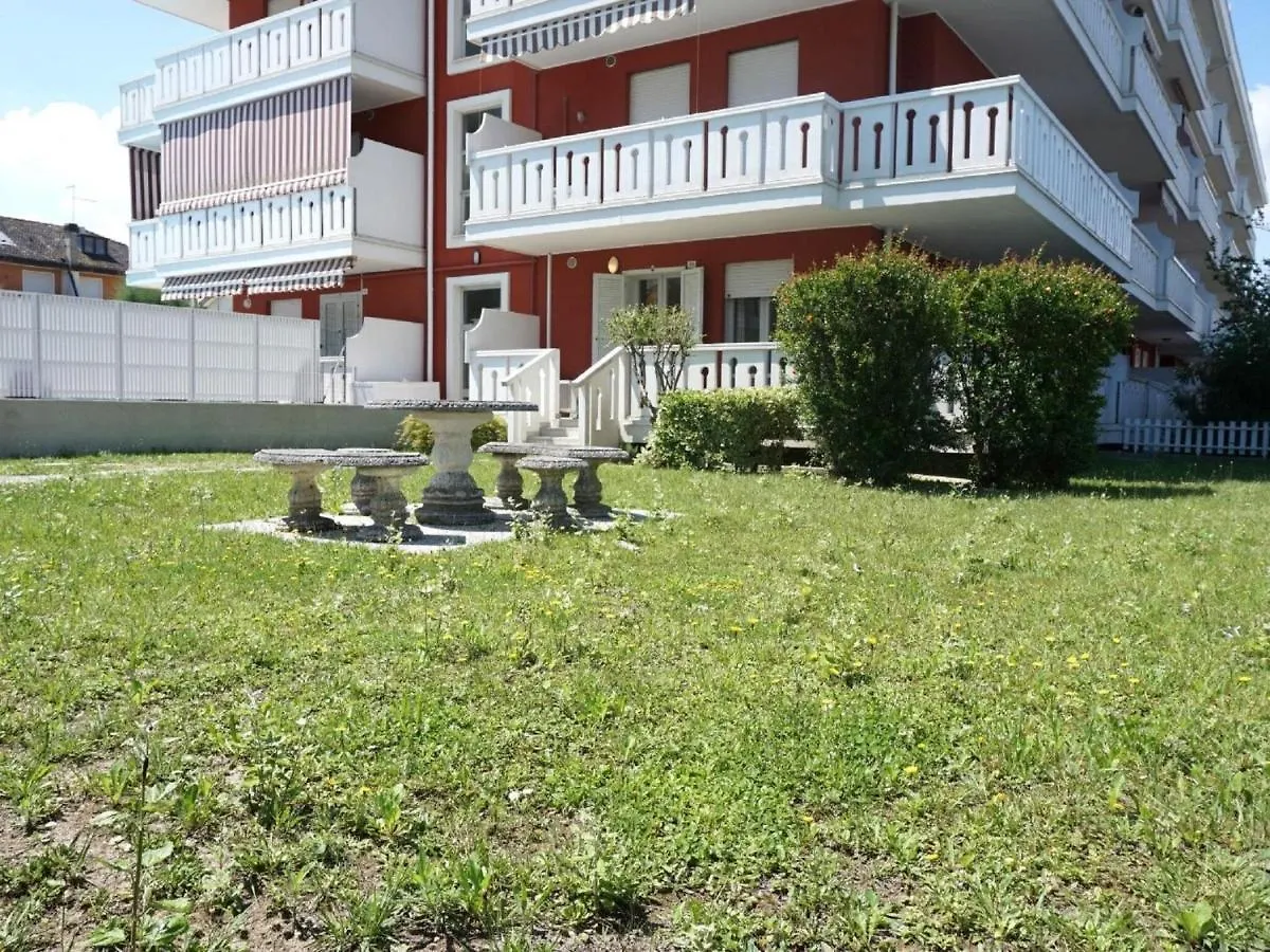 Belvilla By Oyo Snug Apartment With Garden Porto Santa Margherita di Caorle
